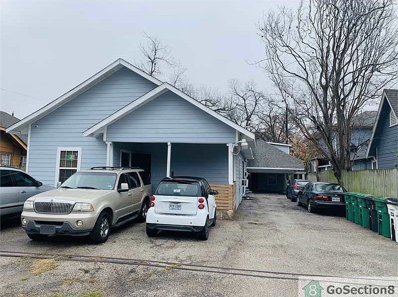 1st image of 605 Gazin St #5