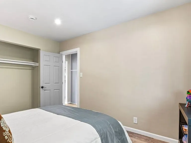 1222 Princeton St #10 — Photo 13