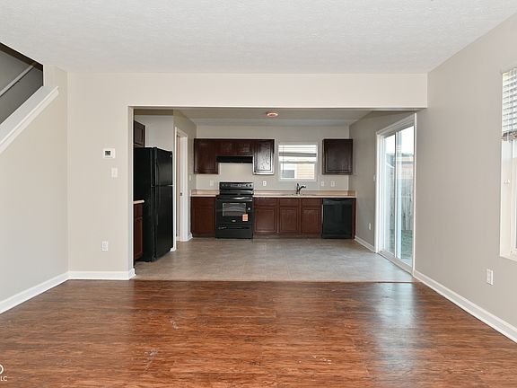 4th image of 4030 Lassen Ln