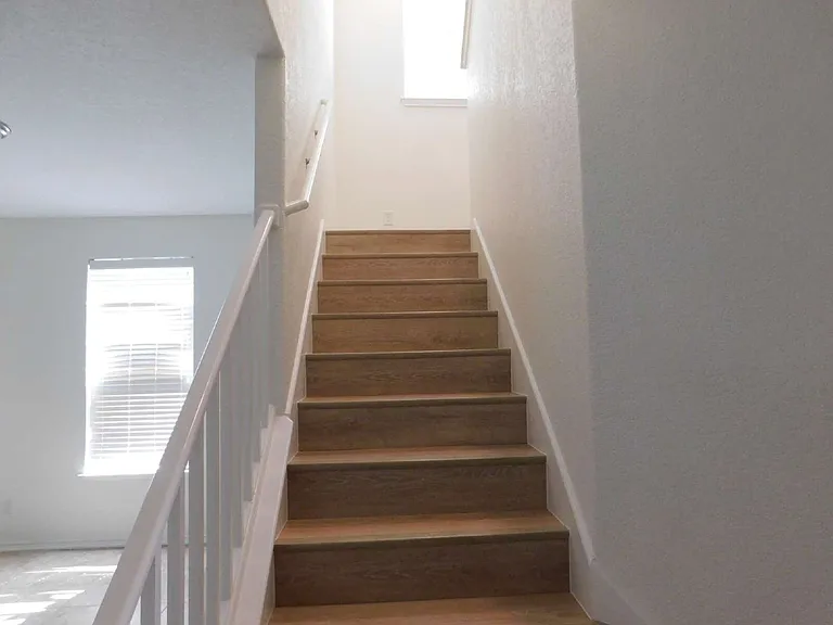 20719 Cape Coral — Photo 46