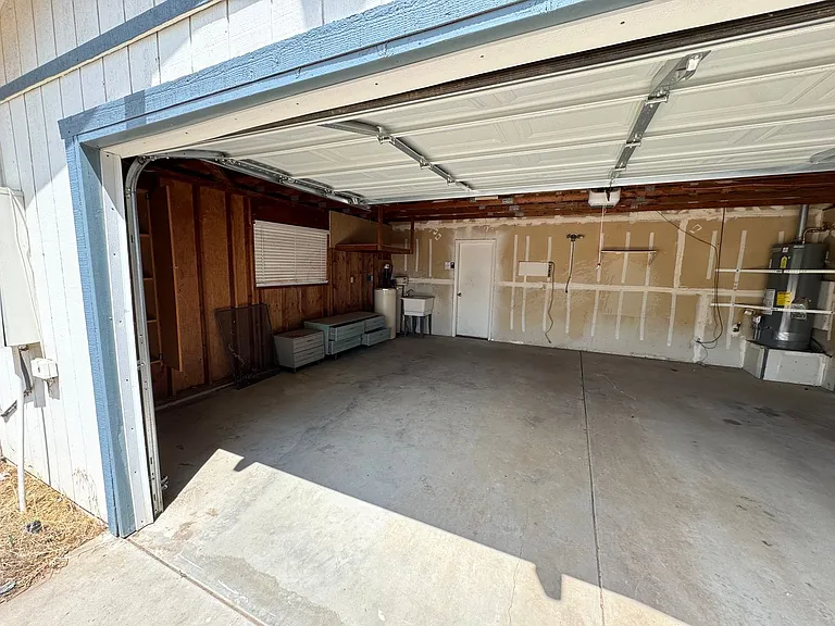21293 E American Ave — Photo 21
