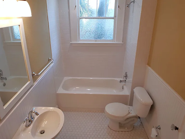 306 S Melville Ave — Photo 25