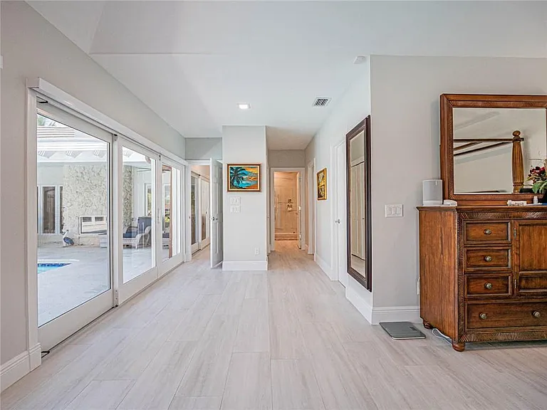 195 Spinnaker Dr — Photo 16