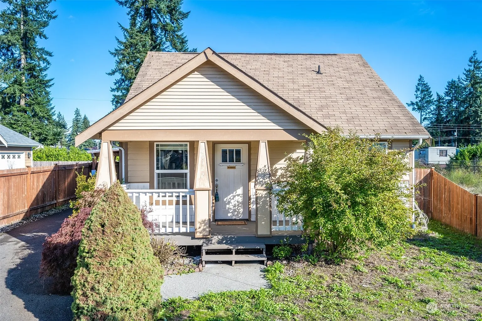 20122 Shamon Court SW photo 1