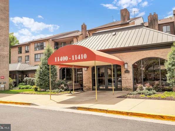 11400 Strand Dr APT 201, Rockville, MD 20852