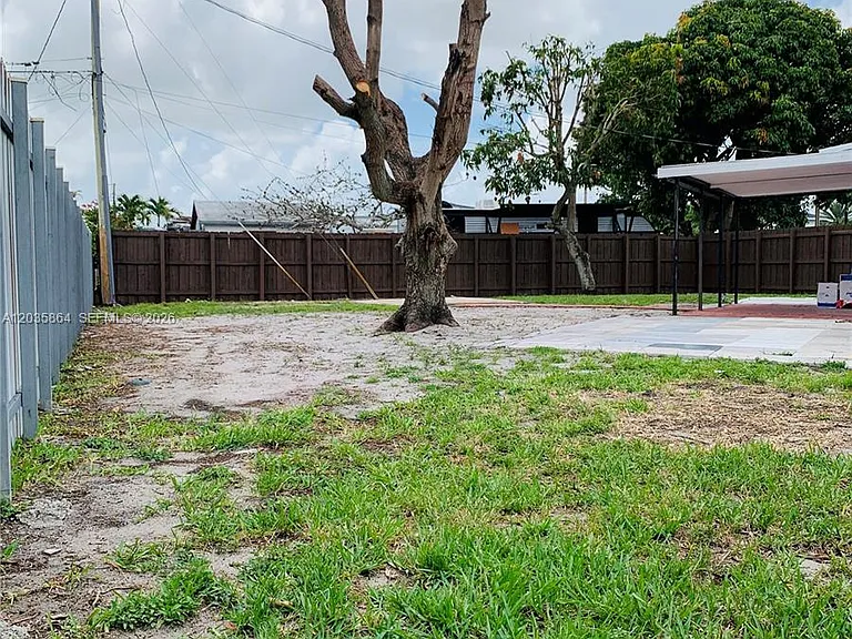 17010 NW 53rd Ave — Photo 24