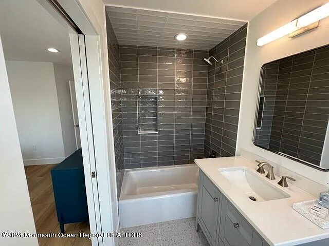 3632 Ocean Ter #2026 — Photo 25