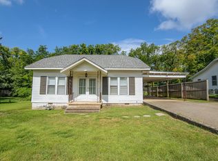 70 Pickwick St, Savannah, TN 38372