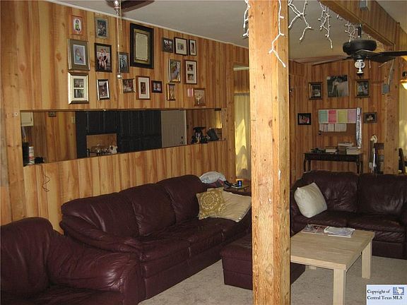 4th image of 28330 Oak Creek Dr