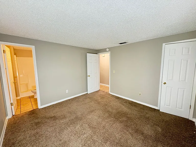10930 Whitly Ct — Photo 15