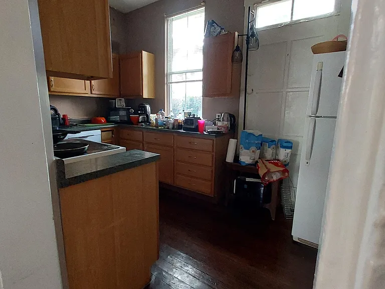 2616 Indiana Ave — Photo 5