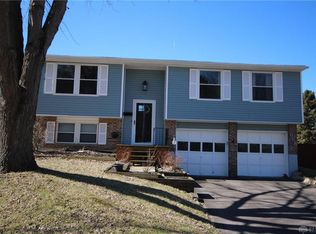 666 N Main St, Englewood, OH 45322