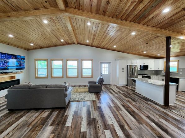 426 Hideaway Loop, Hemphill, TX 75948