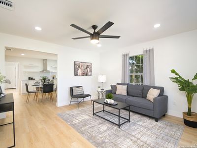 224 SURREY AVE, San Antonio, TX, 78225