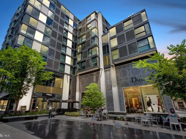 920 I St NW APT 705, Washington, DC 20001