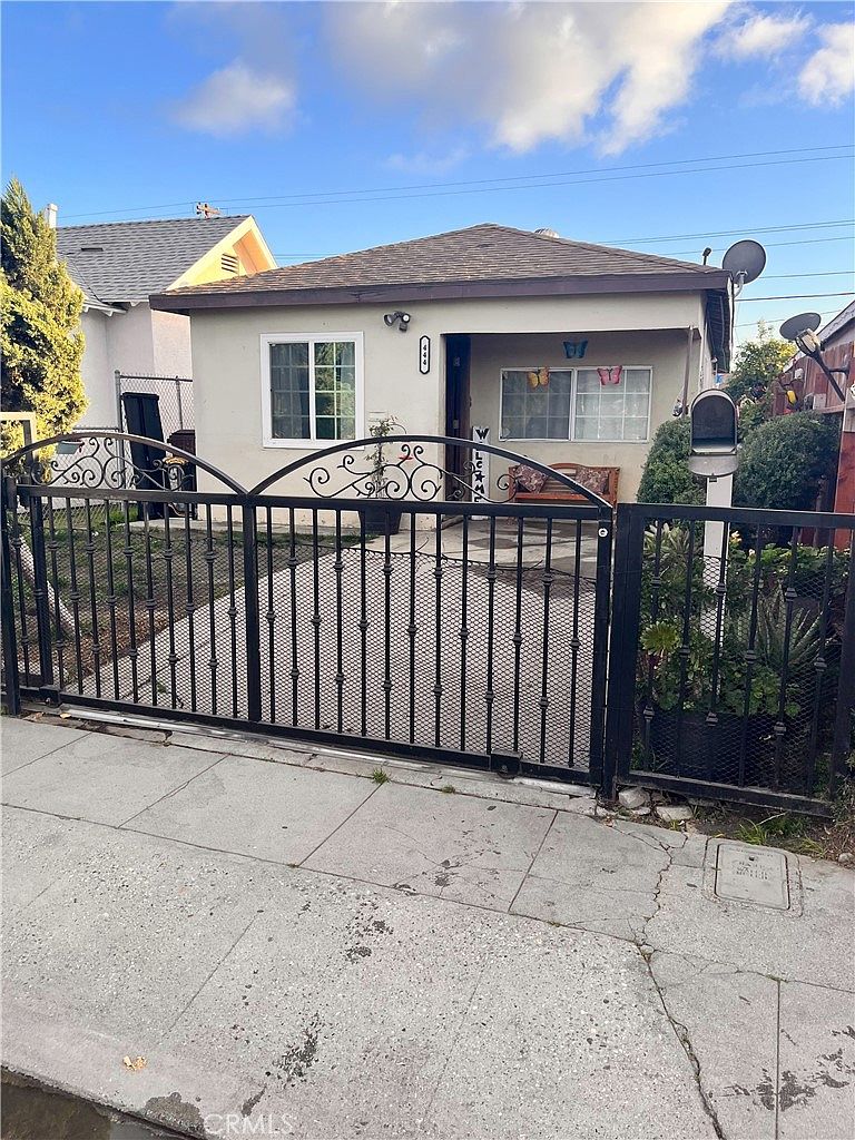 444 W Spruce St, Compton, CA 90220 Zillow