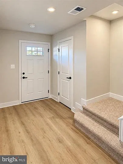4 bed, 3.5 bath, 2300 sqft, $3,700 — Photo 1