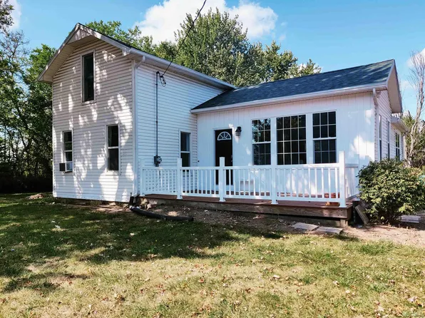 14068 Yankee Rd, Ottawa Lake, MI 49267