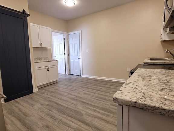 3rd image of 315 W 3rd St #1