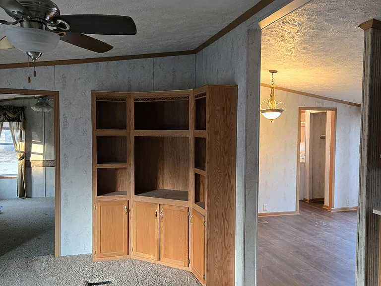 236 Sterling Dr — Photo 12