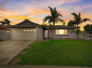 402 E Moorehaven Dr, Carson, CA 90746