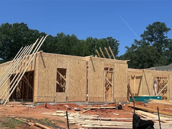1025 Sunfield Dr, Prattville, AL 36066