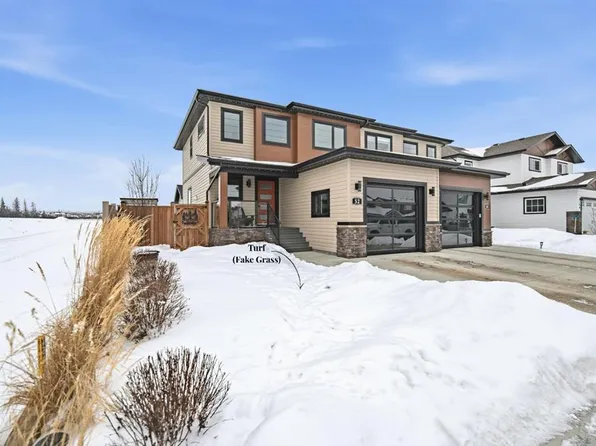 52 E Iron Gate Blvd, Sylvan Lake, AB T4S 0T6