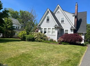136 Washington Ave, Morristown, NJ 07960