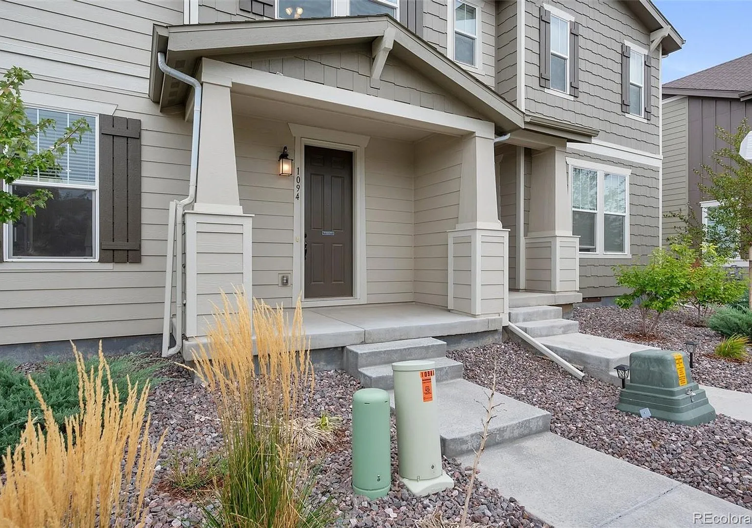 Beautiful 4-Bedroom Townhome with Premium Amenities in Erie, CO — Photo 2