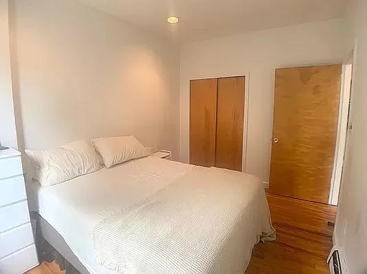 Rented by Triplemint | media 9