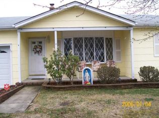 18 Fairfield Rd, Toms River, NJ 08757