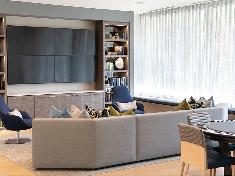 Cirque Residences — Photo 15