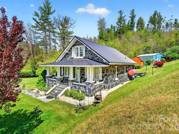 6507 S 226th Hwy, Spruce Pine, NC 28777