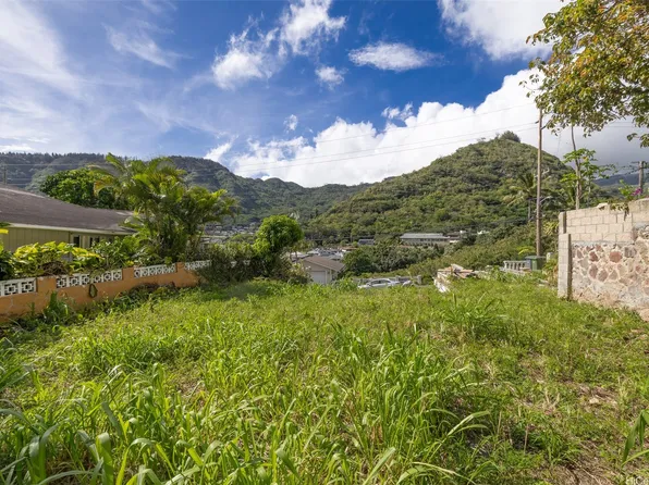 2321 Waiomao Rd, Honolulu, HI 96816