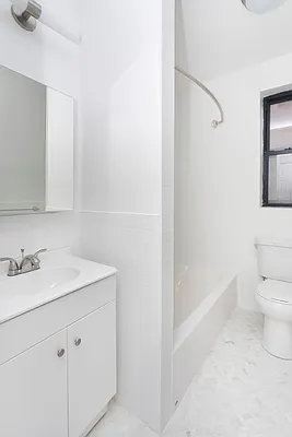 Rented by Living New York | media 13