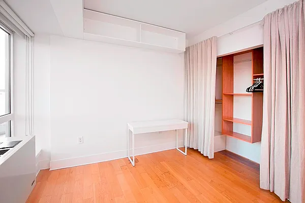 Rented by Keller Williams NYC | media 19