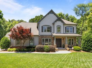 3009 Botetourt Ct, Matthews, NC 28104