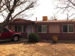 5952 Carlos Rey Cir SW, Albuquerque, NM 87121