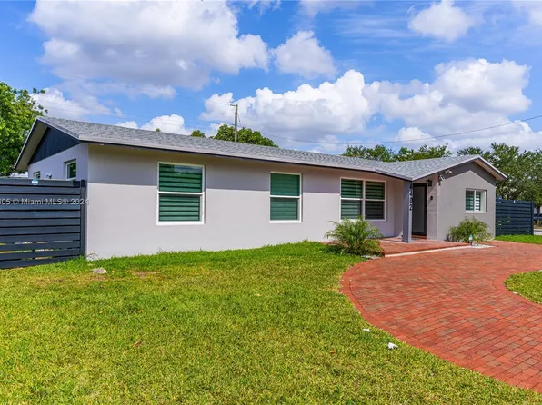4402 SW 89th Ct, Miami, FL 33165