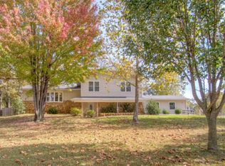 4213 Fox Grove Ln, Joplin, MO 64801