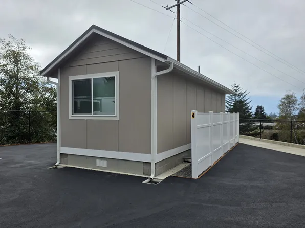 (undisclosed Address), Brookings, OR 97415