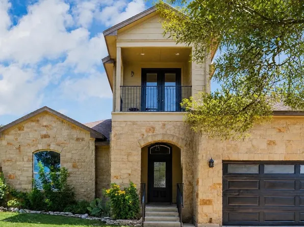 901 Panorama Dr, Dripping Springs, TX 78620