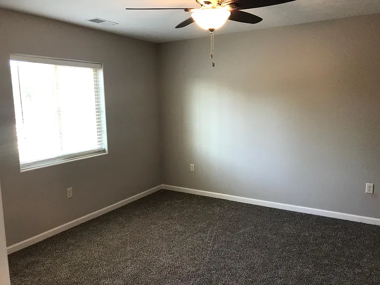 1617 E Military Ave #2 — Photo 15