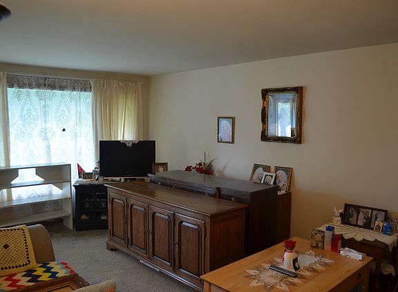 3rd image of 11339 S Green Bay Ave