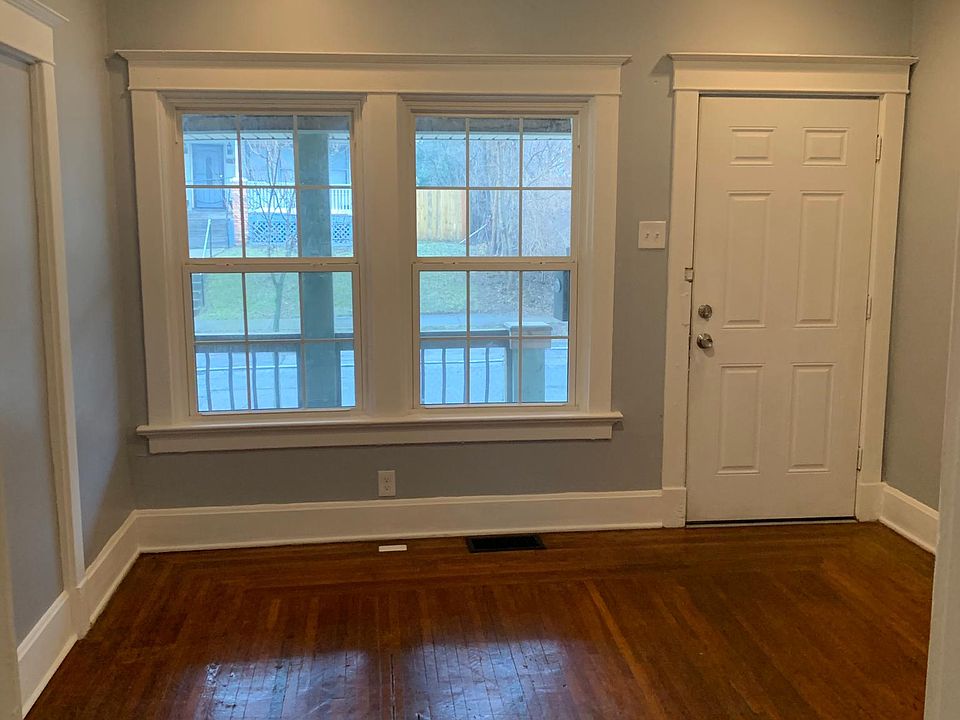 1st image of 1627 Clarewood Ave #1