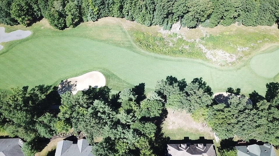 2nd image of 479 Edward Dr