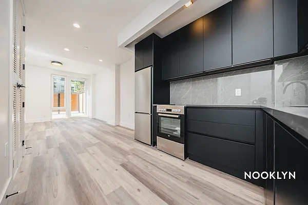 Rented by Nooklyn NYC LLC | media 26