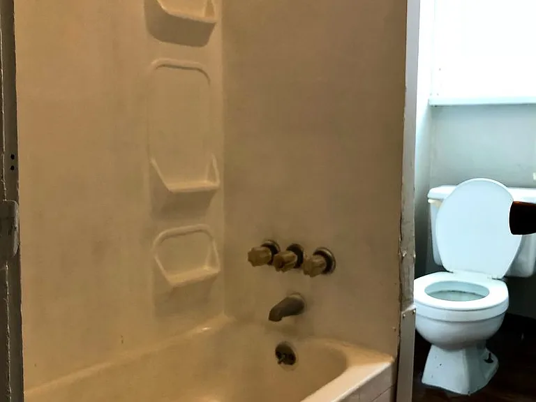 430 Atwood St — Photo 12