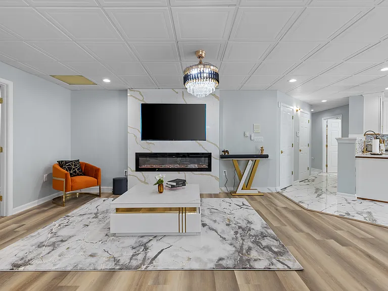 10401 Mount Vernon Dr — Photo 17