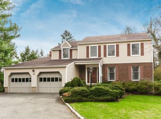 69 Union Hill Rd, Madison, NJ 07940